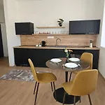 Appartement Novy Kvetinka V Centre Ziliny S Kaviarnou Žilina